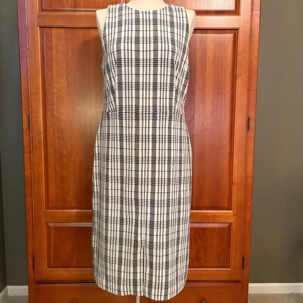 Ann Taylor Black White Plaid Sleeveless Sheath Dress Womens size 12 - Picture 1 of 9
